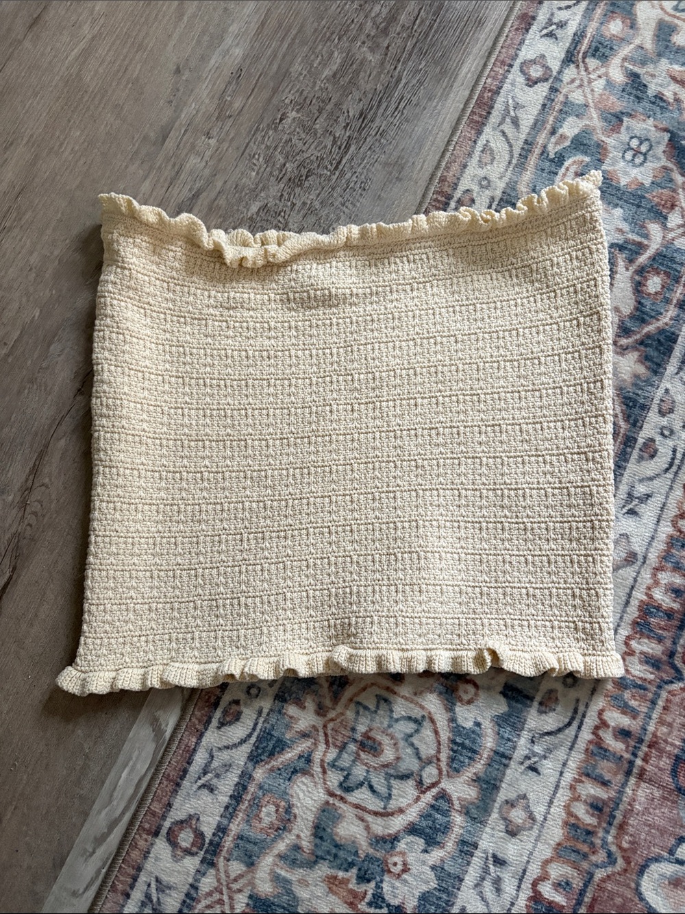ZARA Cream Knit Ruffle Hem Tube Top Size M